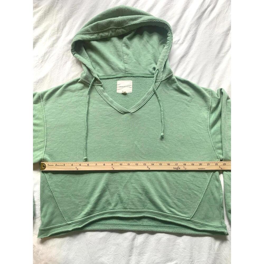 Kelly green American eagle cropped boxy hoodie - Picture 3 of 6